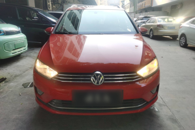 大众 高尔夫·嘉旅 2016款 230TSI 自动进取型车身外观6001