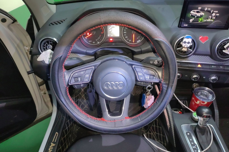 奥迪Q2L 2018款 35 TFSI 上市专享版 国VI中控内饰13