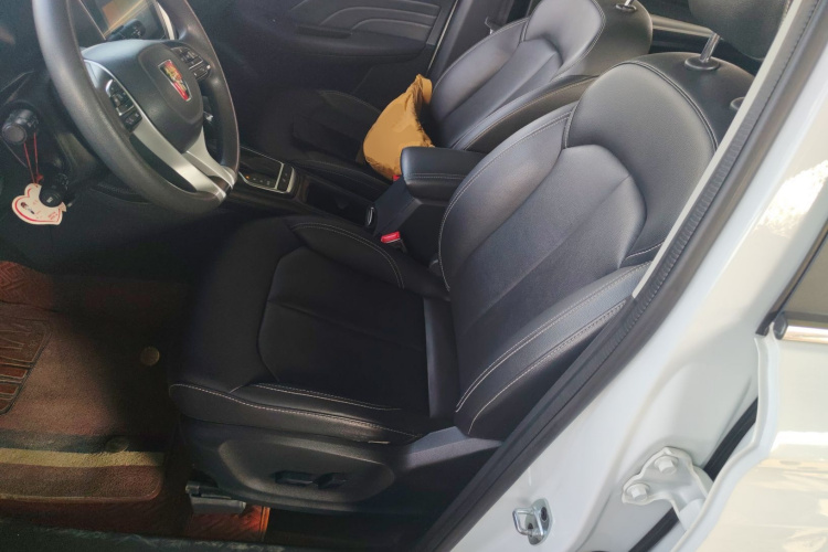 荣威RX3 2018款 1.6L CVT旗舰版中控内饰19