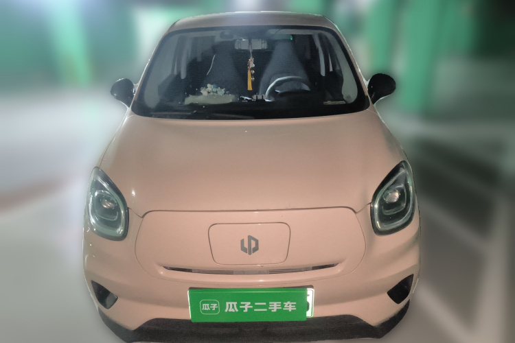 零跑汽车 零跑T03 2021款 400舒享版车身外观2