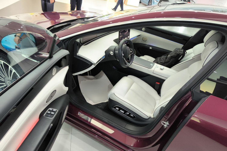 鸿蒙智行 享界S9 2024款 纯电 Ultra 四驱旗舰版中控内饰20