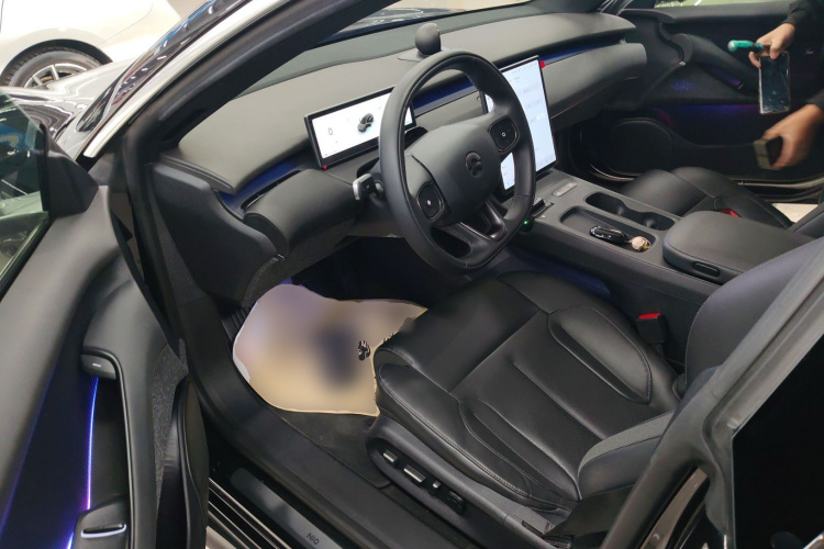 蔚来ET5T 2023款 75kWh Touring中控内饰20