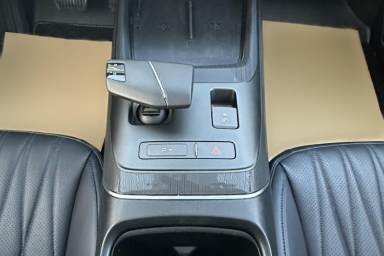 长安 逸动 2024款 1.5T GDI自动 旗舰型局部细节18