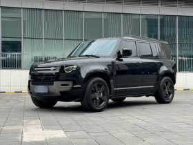 路虎卫士 2024款 110 3.0T P400 X-DYNAMIC HSE