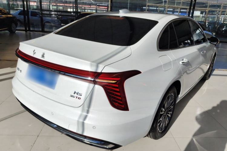 红旗H5 2024款 1.5T DCT智联旗韵版车身外观7