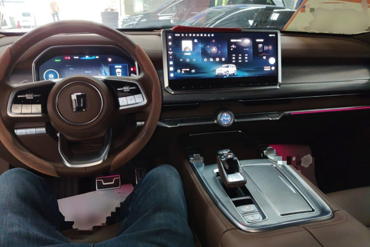 坦克700新能源 2024款 Hi4-T 极境版中控内饰12