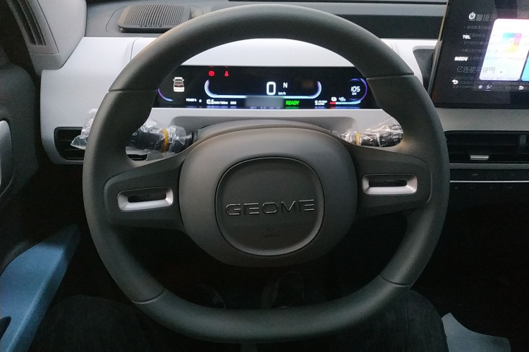 吉利银河 2024款 熊猫mini 200km 耐力熊中控内饰13