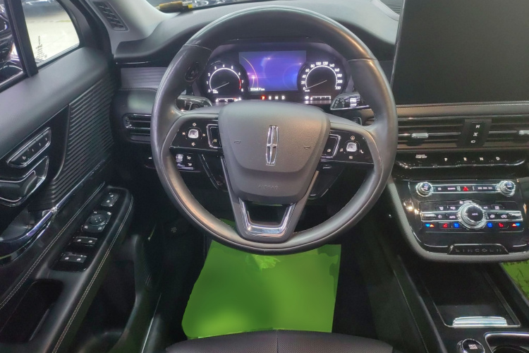 林肯 冒险家 2020款 2.0T 两驱尊享版中控内饰13