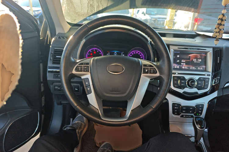 比亚迪 速锐 2014款 1.5TID 自动豪华型中控内饰13