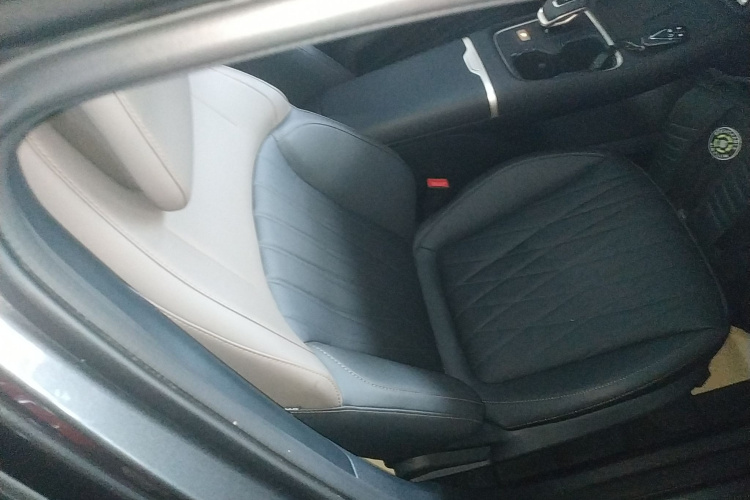 长安 逸动 2026款 第四代 1.5T 500Bar 智享型局部细节41