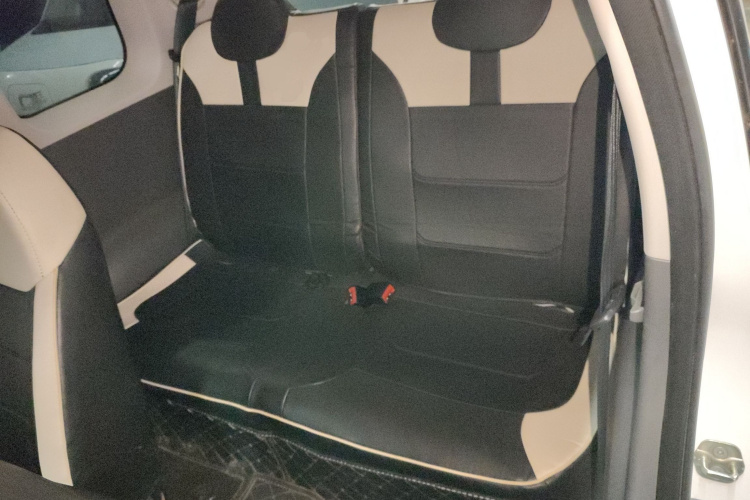 长安启源 长安Lumin 2022款 155km 清甜款中控内饰21