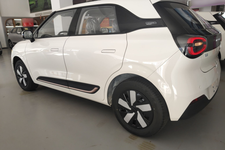 东风纳米 纳米01 2026款 初心款 330Air车身外观4