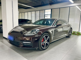 保时捷 2017款 Panamera 4 行政加长版 3.0T