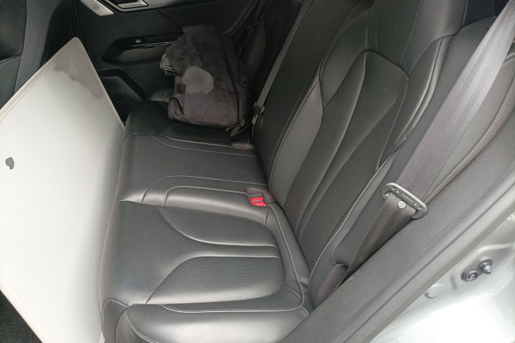 小鹏G3 2021款 G3i 460N中控内饰7004