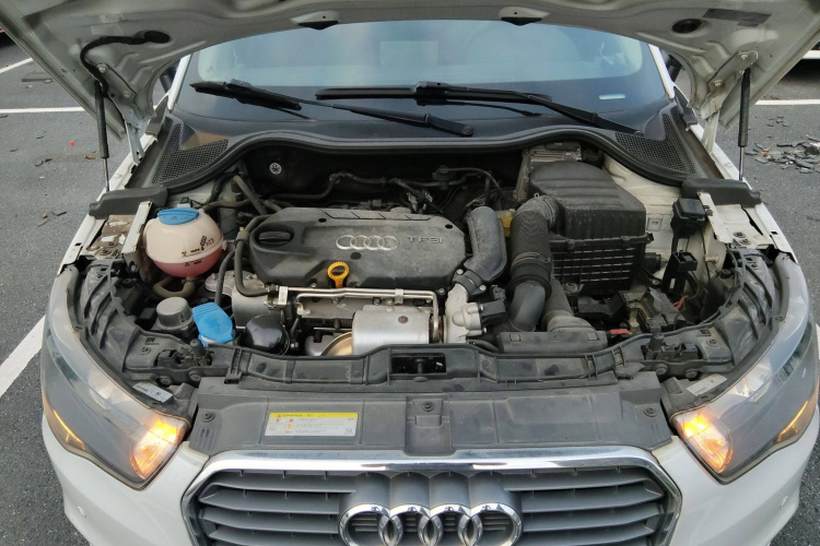 奥迪A1 2014款 30 TFSI Sportback时尚型局部细节24