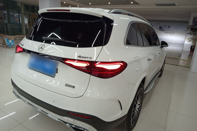 奔驰GLC 2024款 GLC 300 L 4MATIC 豪华型 5座车身外观7