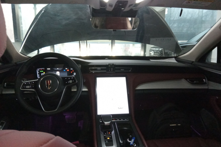 红旗H5 2025款 1.5T DCT旗韵版中控内饰12