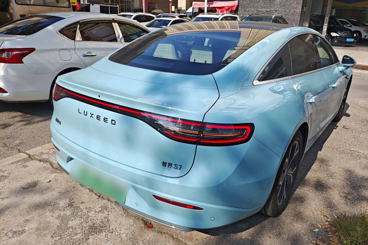 鸿蒙智行 智界S7 2024款 Max+ 后驱超航智驾版车身外观7