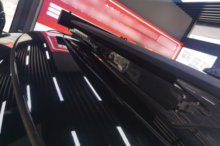 路虎 发现 2019款 2.0T SE车身外观57