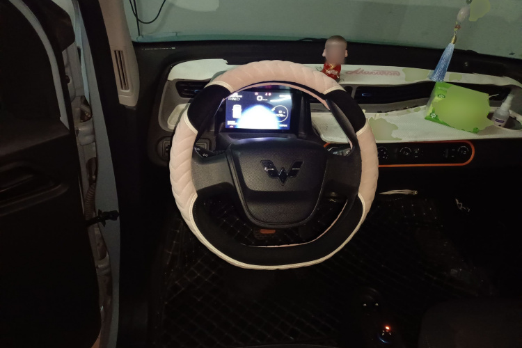 五菱汽车 宏光MINIEV 2022款 自在款 磷酸铁锂中控内饰13