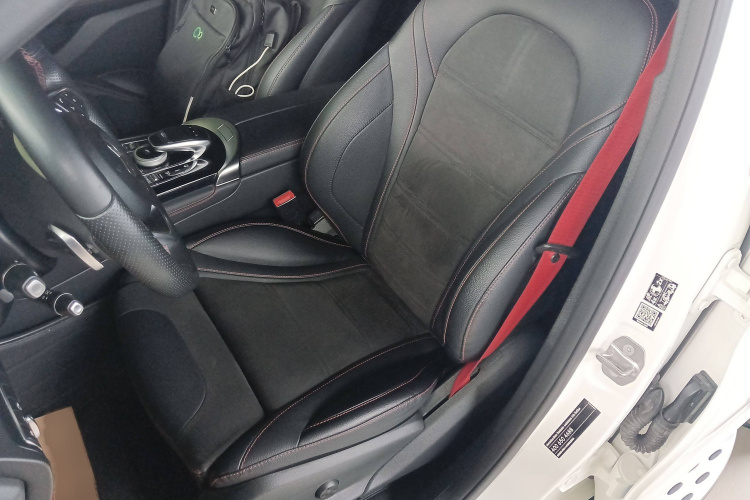 奔驰GLC轿跑 AMG 2017款 AMG GLC 43 4MATIC 轿跑SUV局部细节19