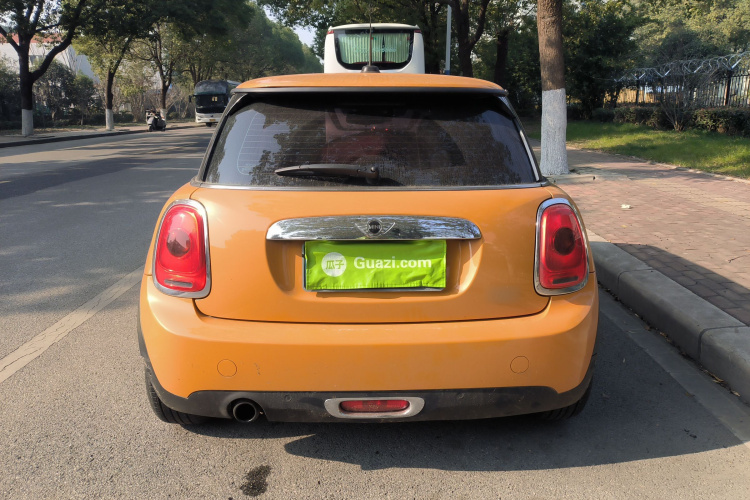MINI 2014款 1.2T ONE+车身外观6