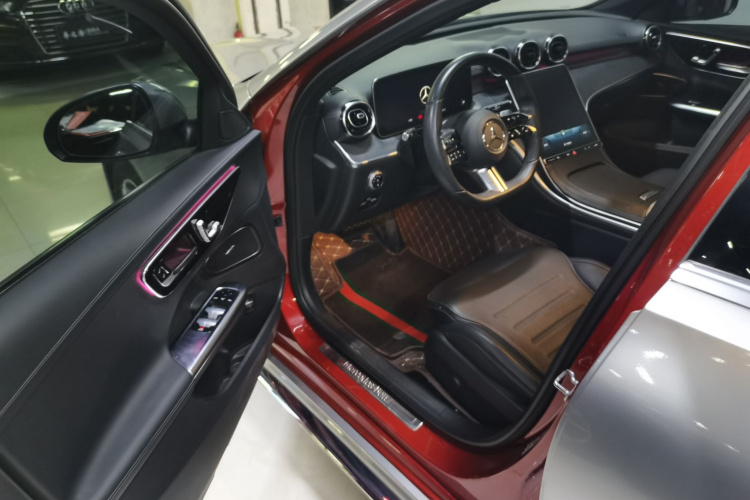 奔驰C级 2022款 C 200 L 运动版中控内饰7003