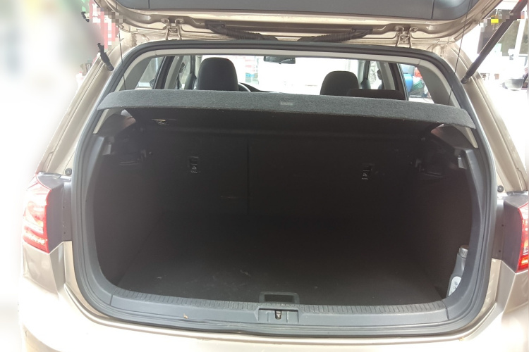 大众 高尔夫 2016款 230TSI 自动舒适型局部细节23