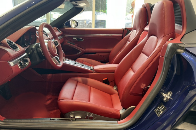 保时捷718 2020款 Boxster 2.0T中控内饰7009