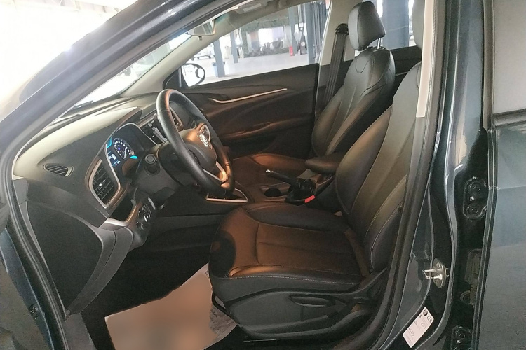 别克 英朗 2021款 改款 典范 1.5L 自动精英型局部细节19