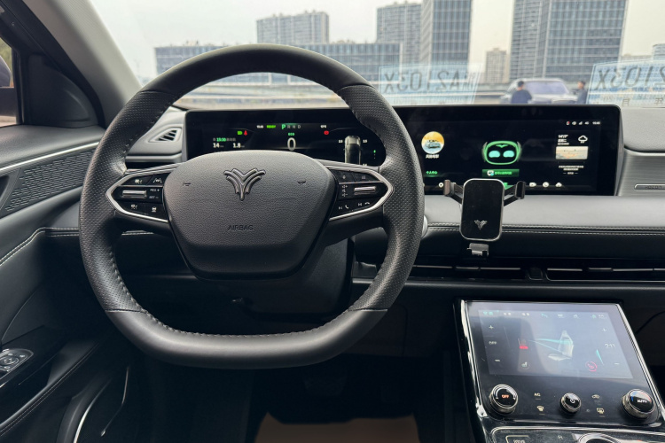 哪吒汽车 哪吒U 2021款 Pro 500 登月版局部细节13