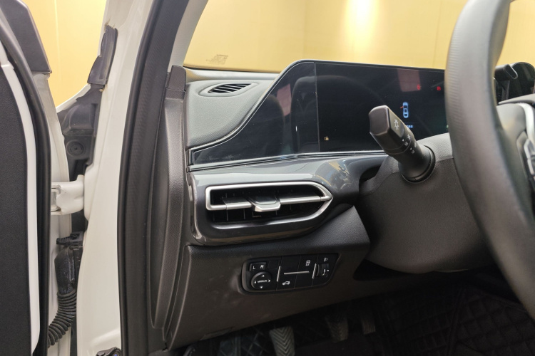 长安 逸动 2020款 PLUS 1.6L GDI 手动豪华型中控内饰7012