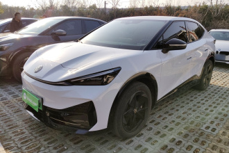 大众 ID.UNYX 与众 2024款 Ultra 长续航版