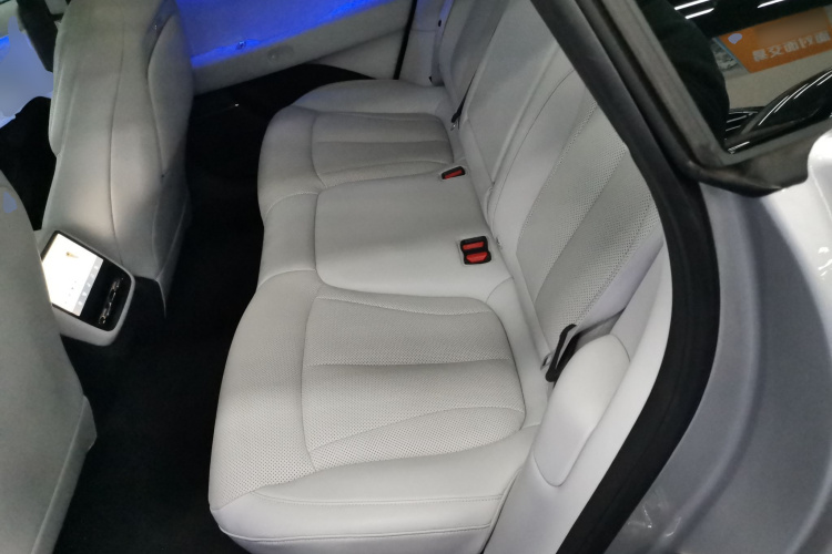 小鹏P7+ 2024款 长续航 Max中控内饰7004