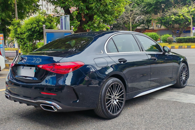 奔驰C级 2022款 改款 C 200 L 运动版车身外观6005
