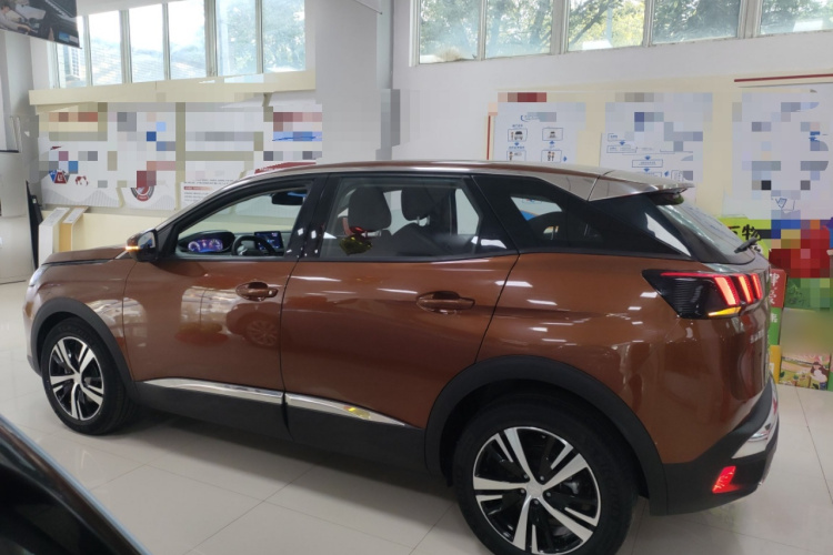 标致4008 2019款 400THP 尝先版车身外观6003