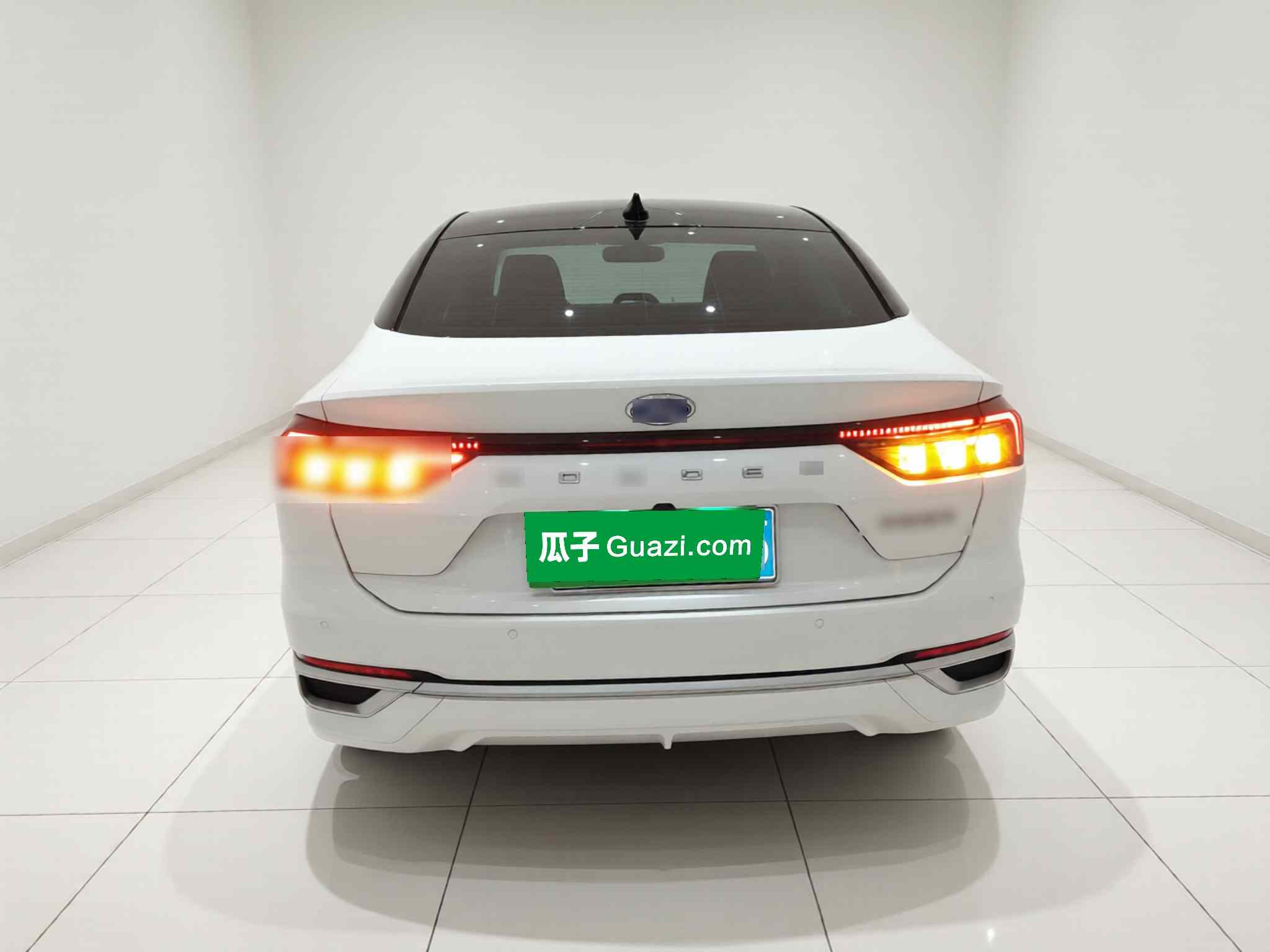 福特 蒙迪欧 2023款 EcoBoost 245 至尊型(4)