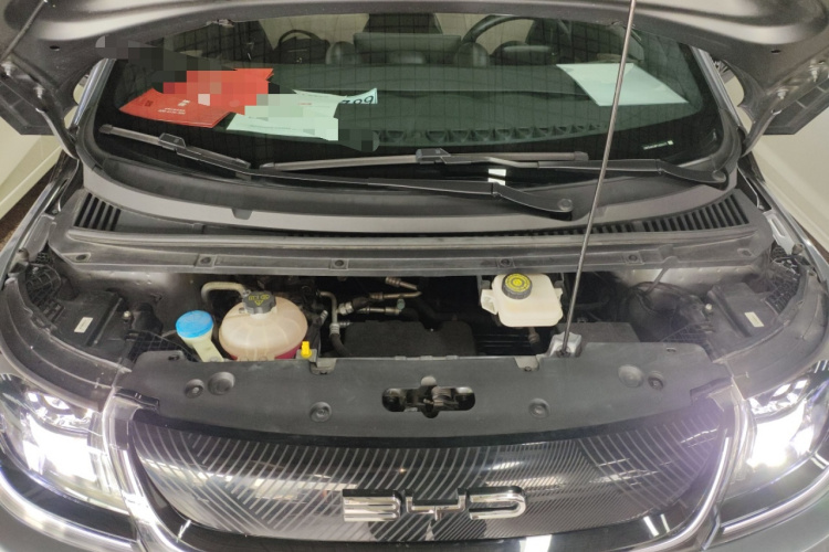 比亚迪 海豚 2023款 420km 时尚版机舱底盘24