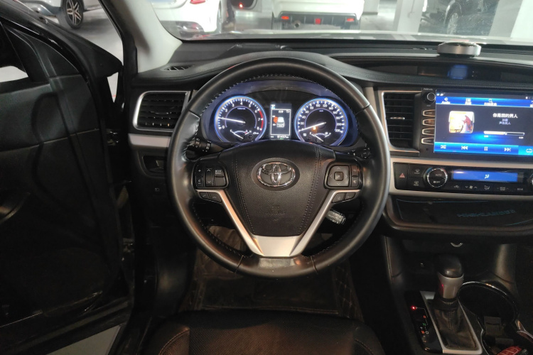 丰田 汉兰达 2018款 2.0T 四驱豪华版 7座 国VI局部细节13