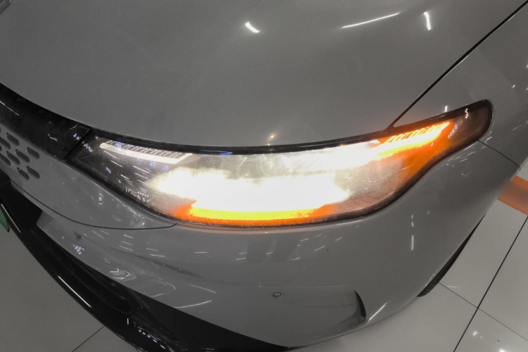 零跑汽车 零跑C01 2024款 增程 316尊享版局部细节36