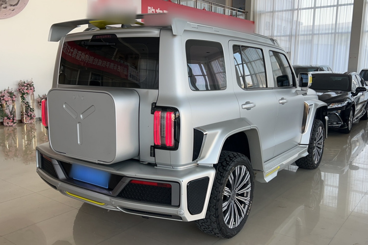 超境汽车 共创坦克300 2021款 2.0T 赛博坦克车身外观6004