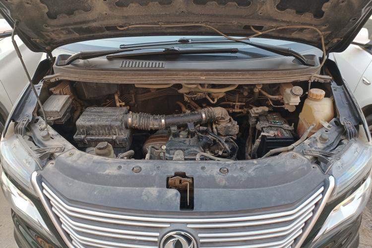 东风风行 菱智 2020款 M5L 1.6L 基本型 7座机舱底盘24