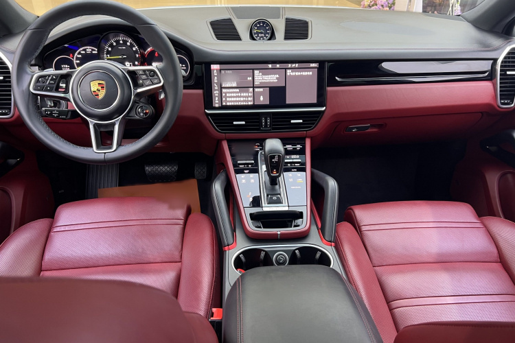 保时捷 Cayenne新能源 2020款 Cayenne E-Hybrid Coupé 2.0T中控内饰7001