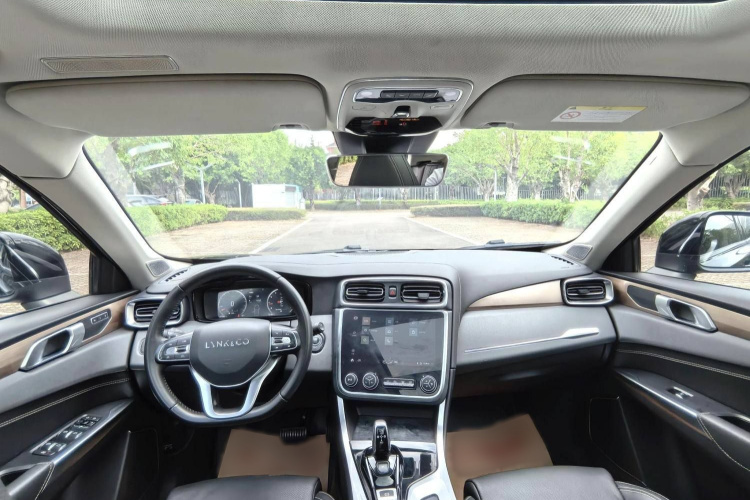 领克01 2019款 2.0T 两驱型Pro版 国VI局部细节13