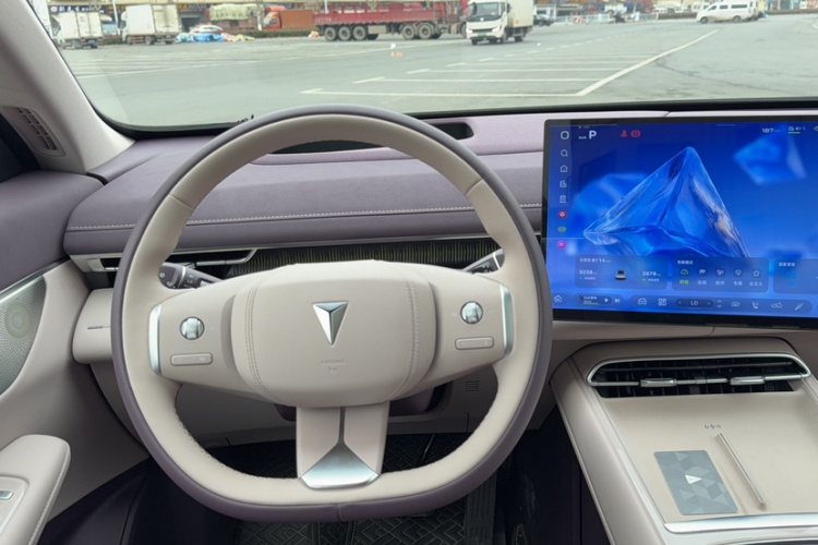 深蓝汽车 深蓝S07 2026款 300Ultra 华为乾崑ADS SE版局部细节13