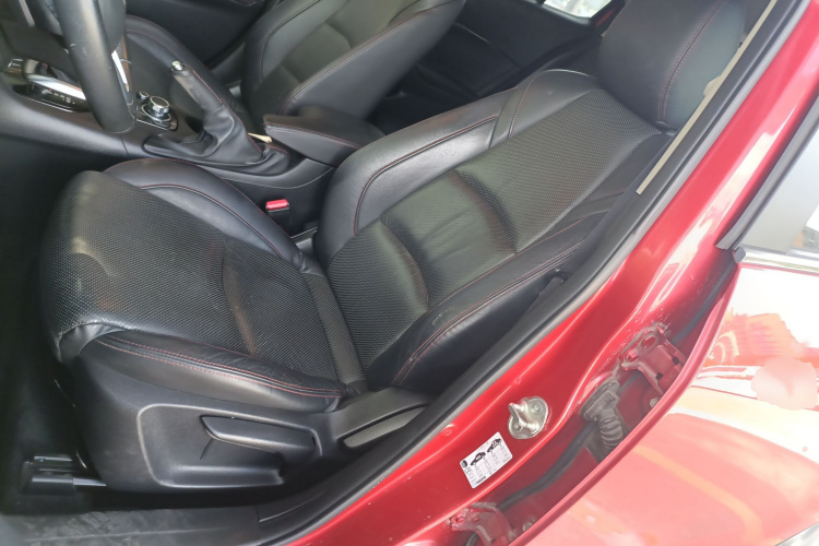 马自达3 昂克赛拉 2014款 两厢 2.0L 自动旗舰型局部细节19