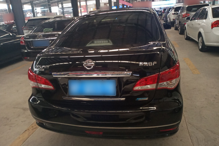 日产 轩逸 2016款 经典 1.6XE 手动领先版车身外观6004