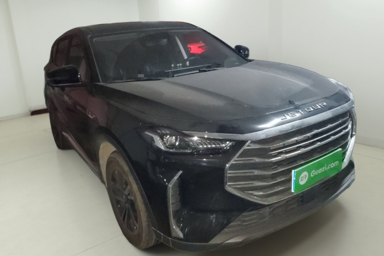 捷途X70 PLUS 2021款 改款 1.5T 手动风 7座车身外观3