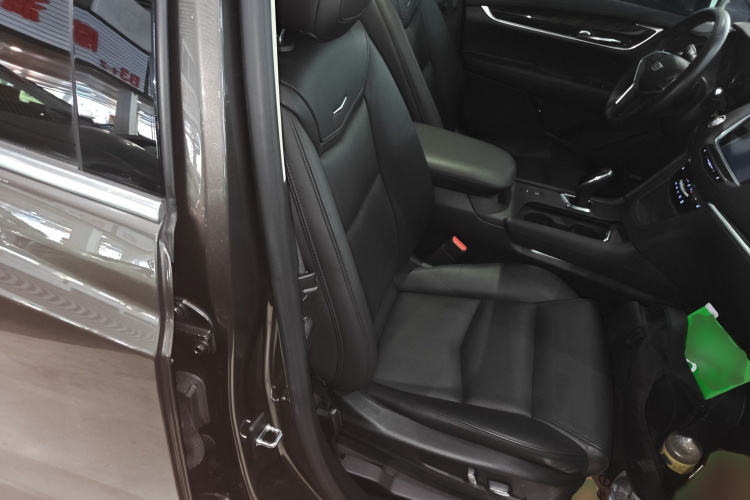 凯迪拉克XT5 2018款 25T 豪华型局部细节41