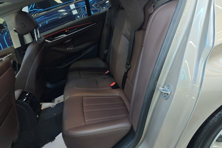 宝马5系 2020款 525Li 豪华套装中控内饰7004